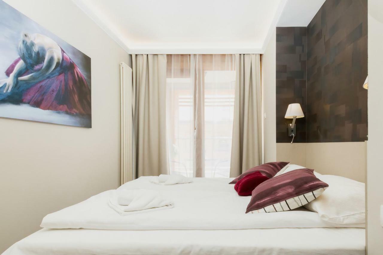 Apartments Aura Gdansk By Renters Exterior photo